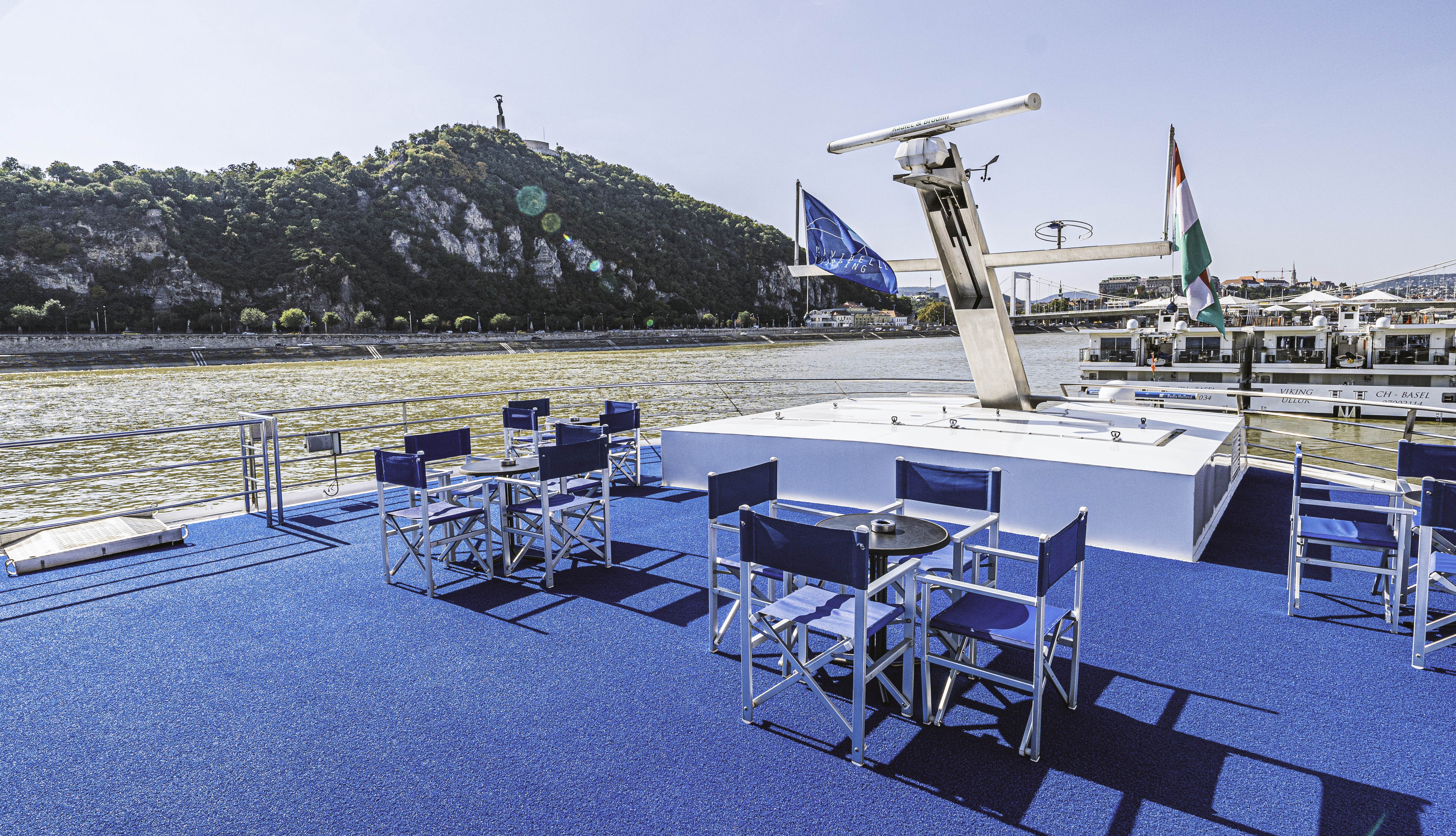 M/S Vivienne